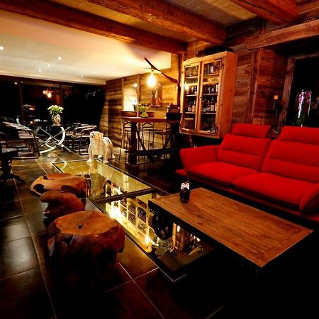 Chambres D'Hotes Le Repere Des Anges Et Spa Larnod Экстерьер фото