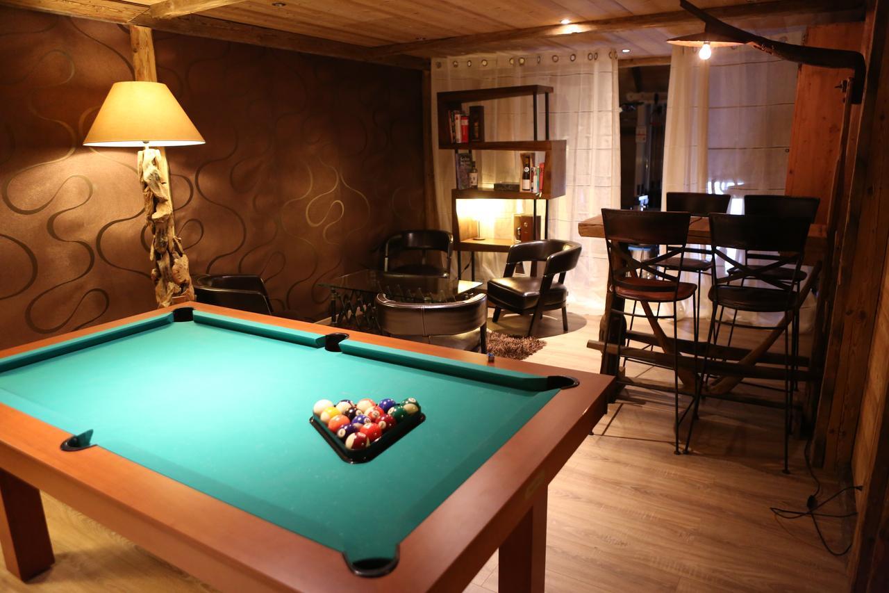 Chambres D'Hotes Le Repere Des Anges Et Spa Larnod Экстерьер фото