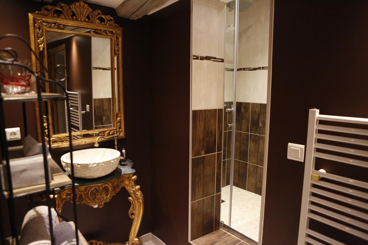 Chambres D'Hotes Le Repere Des Anges Et Spa Larnod Экстерьер фото
